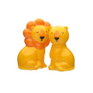 lion-and-lioness-salt-and-pepper-shakers